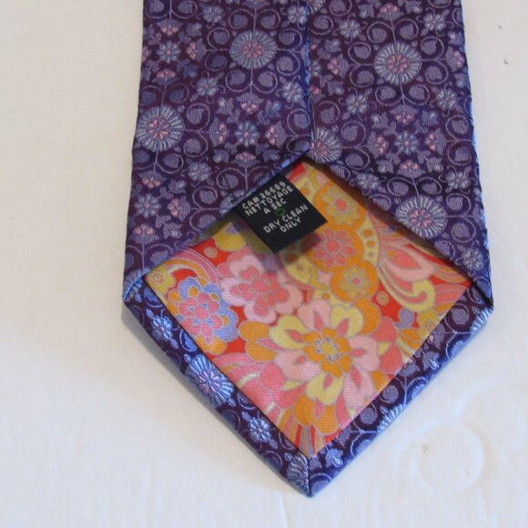 Ted Baker Purple 100% Imported Silk Necktie Tailored in USA Geometric Pattern - Picture 2 of 6